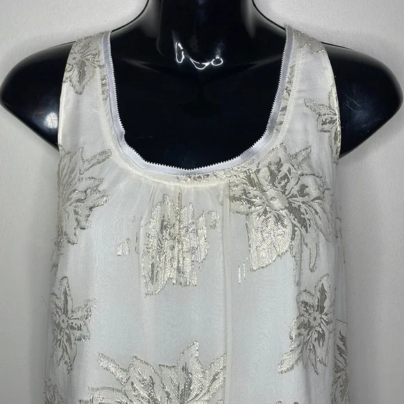 White House Black Market Size S White Metallic Gold Floral Sleeveless Silk Top - Picture 3 of 12